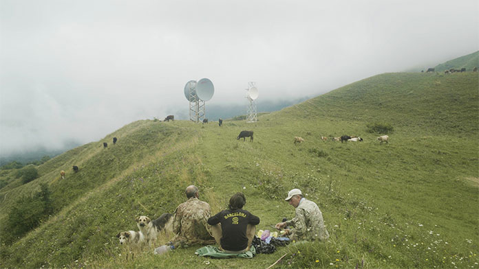 Foto: Kadar iz dokumentarnog filma "The Harvest"