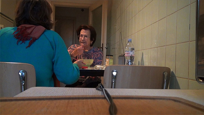 Foto: Kadar iz dokumentarnog filma "No Home Movie"